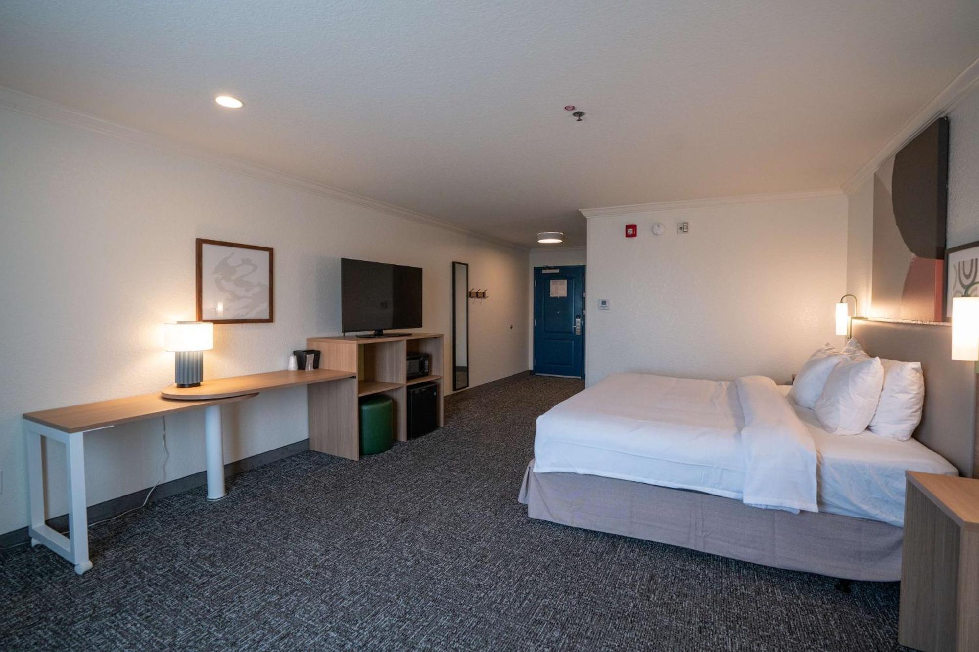Spark By Hilton Brandon Esterno foto