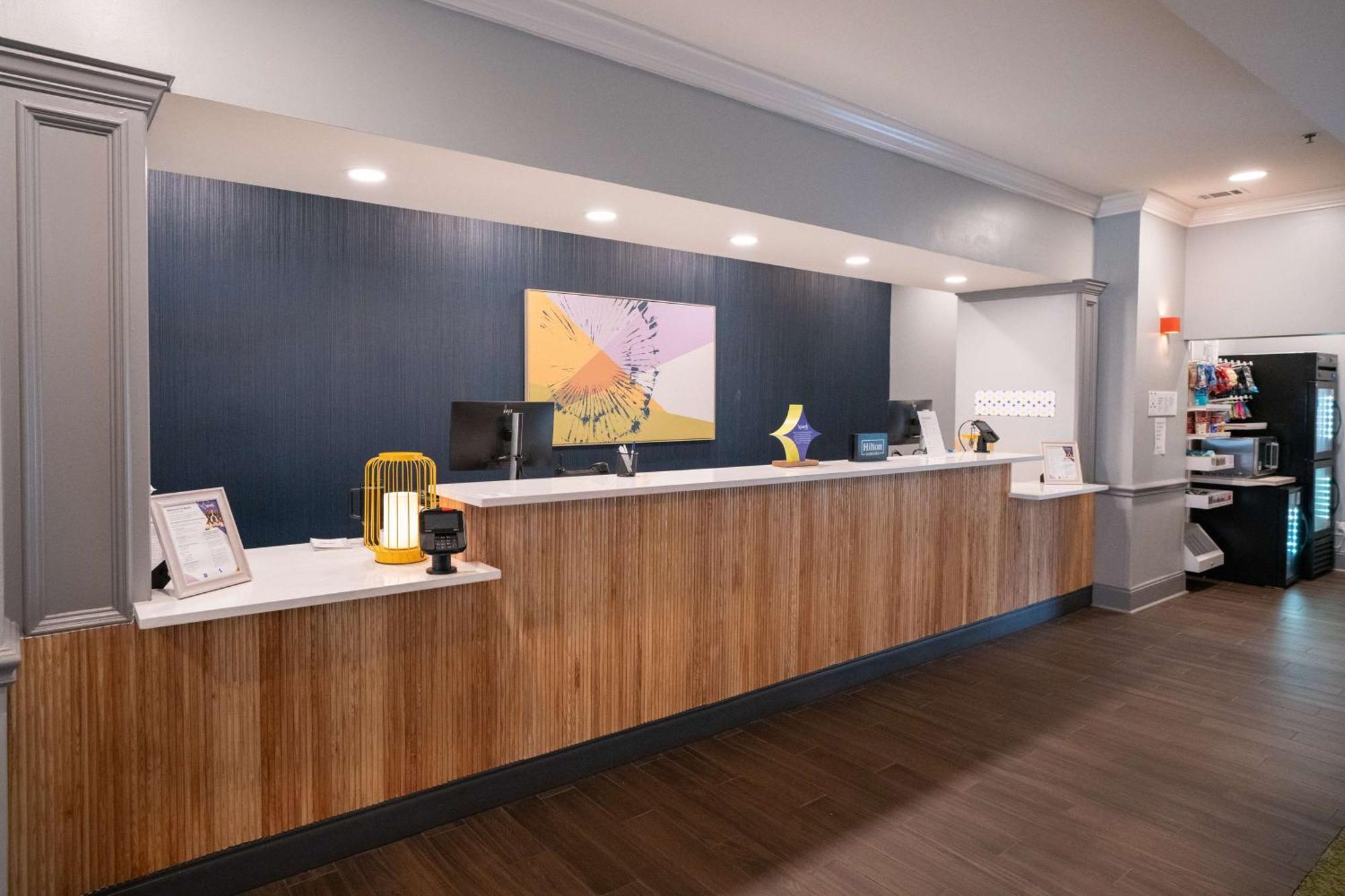 Spark By Hilton Brandon Esterno foto